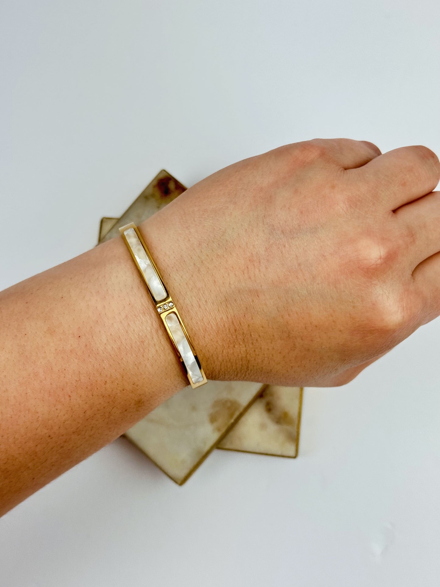 Stella Bangle