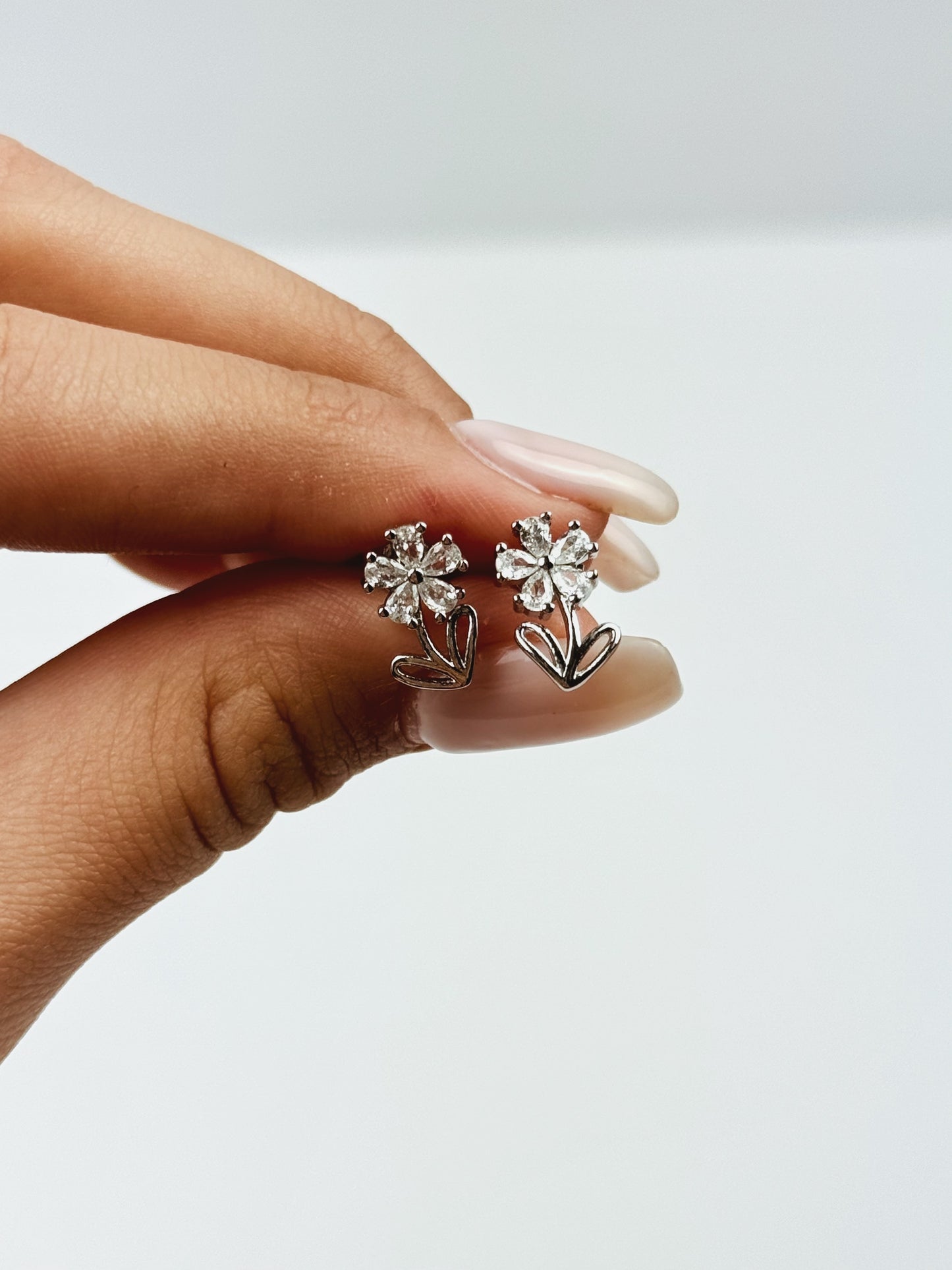 Flora Studs Earrings