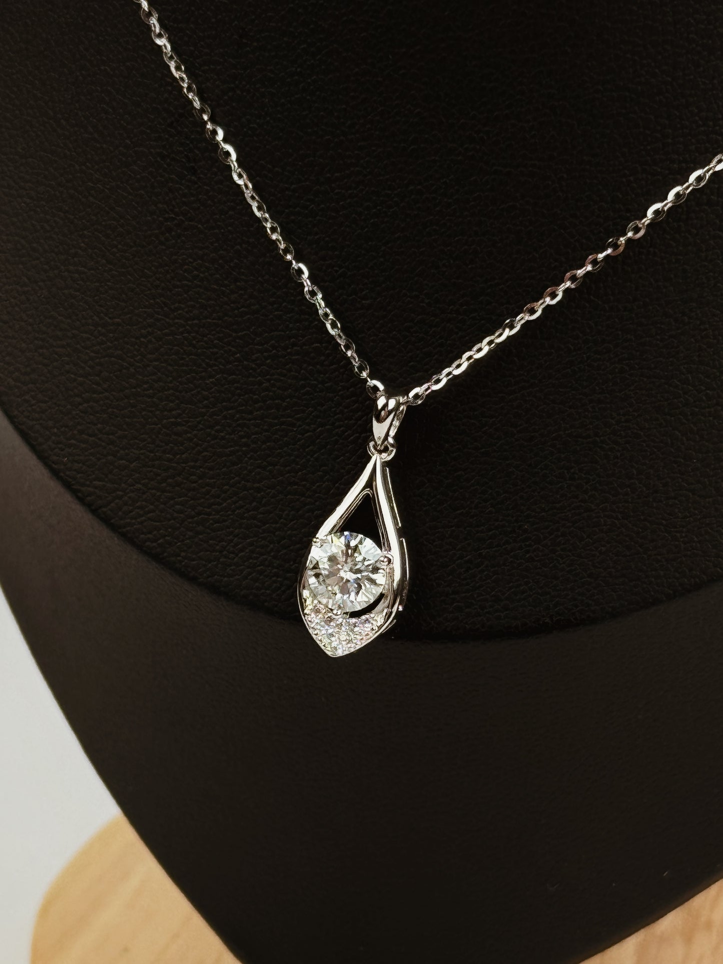 GemDrop Necklace