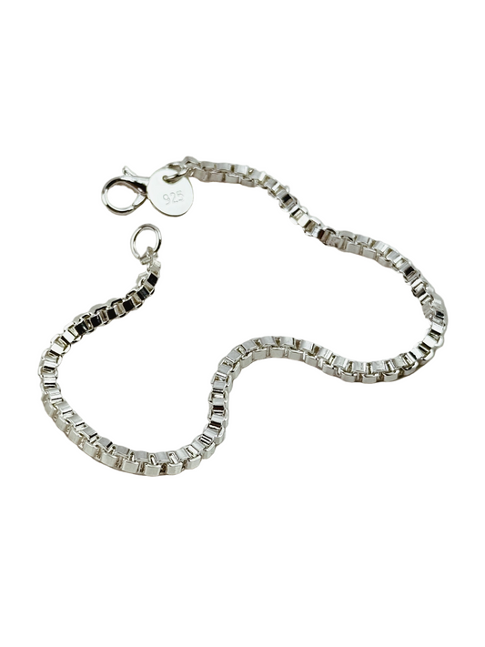 Simple Lumine Bracelet