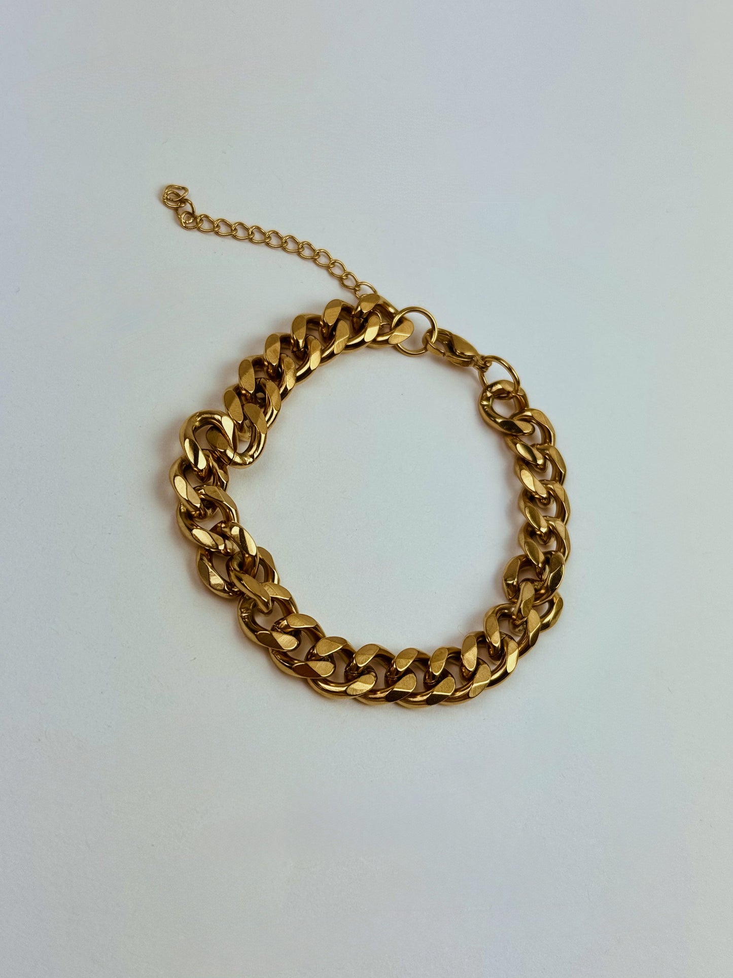 Luna Chain Bracelet