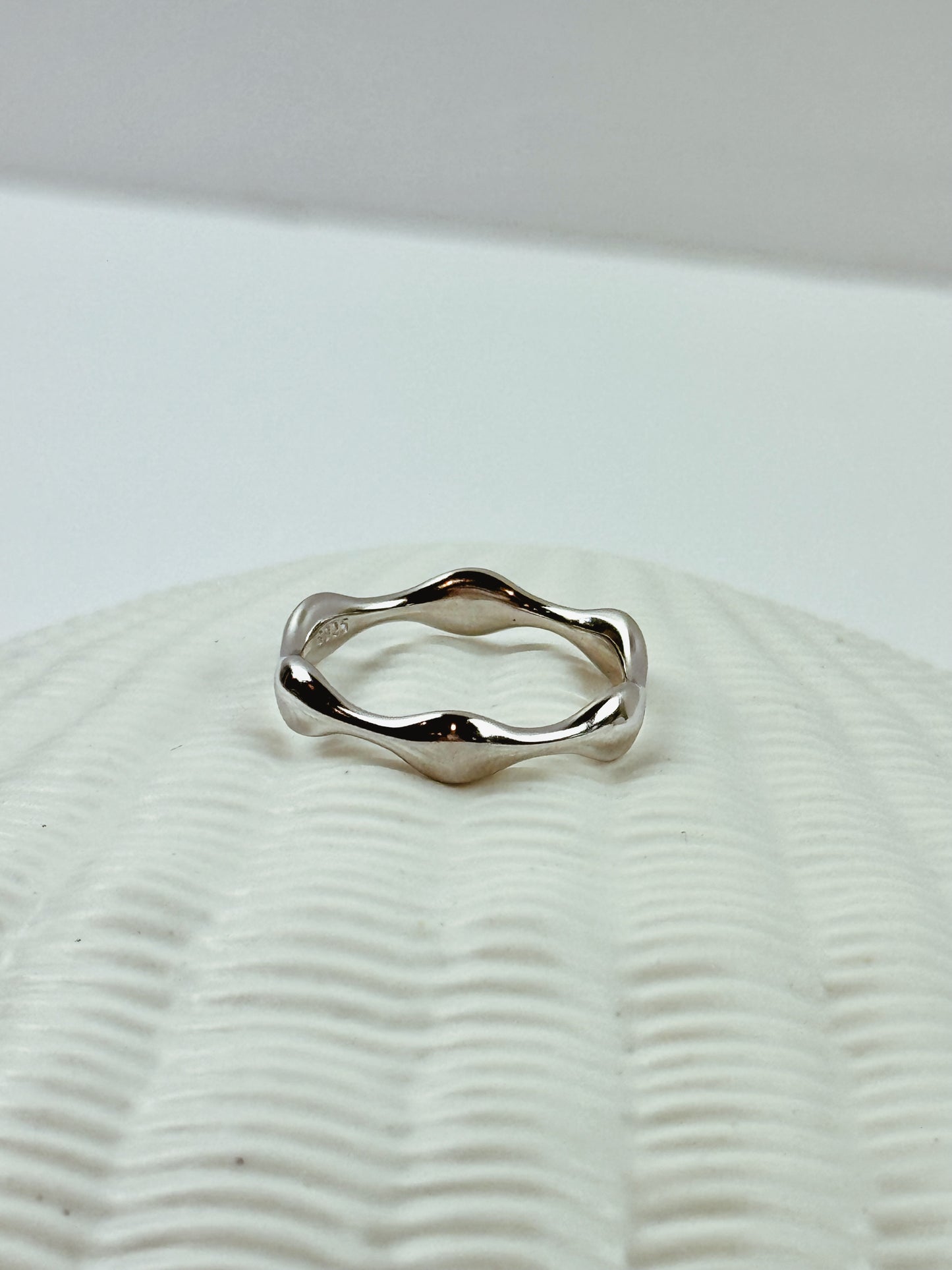 Brisella Ring