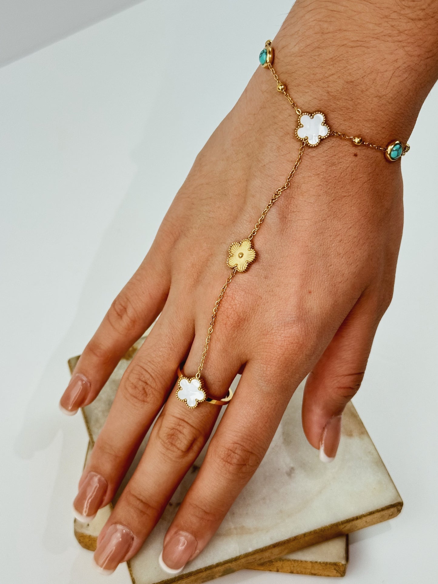 Alesia Link - Bracelet+Ring