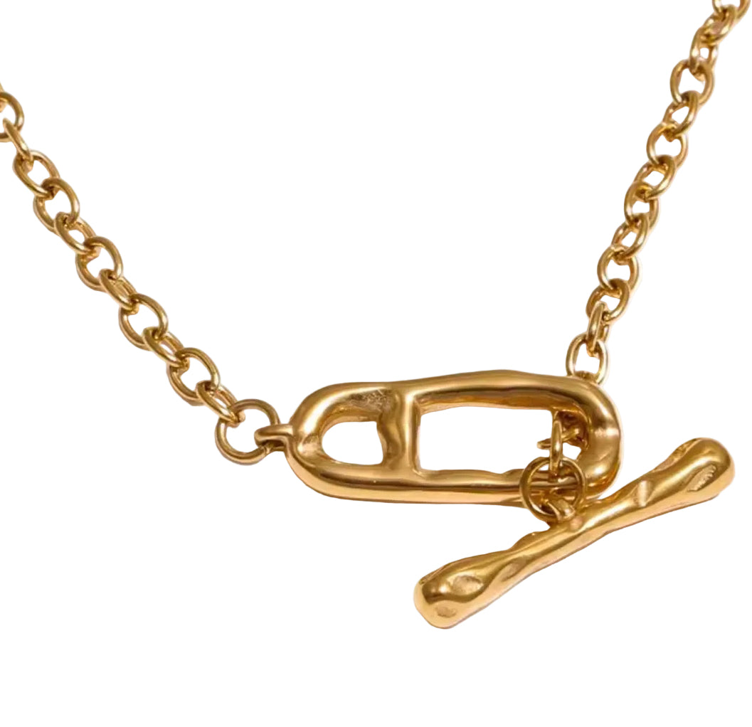 Julia Necklace